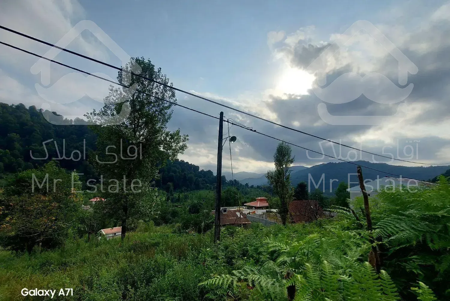 ۵۵۰ متر زمین مسکونی ۱۰۰ ویلا  کوهپایه دور دیوار