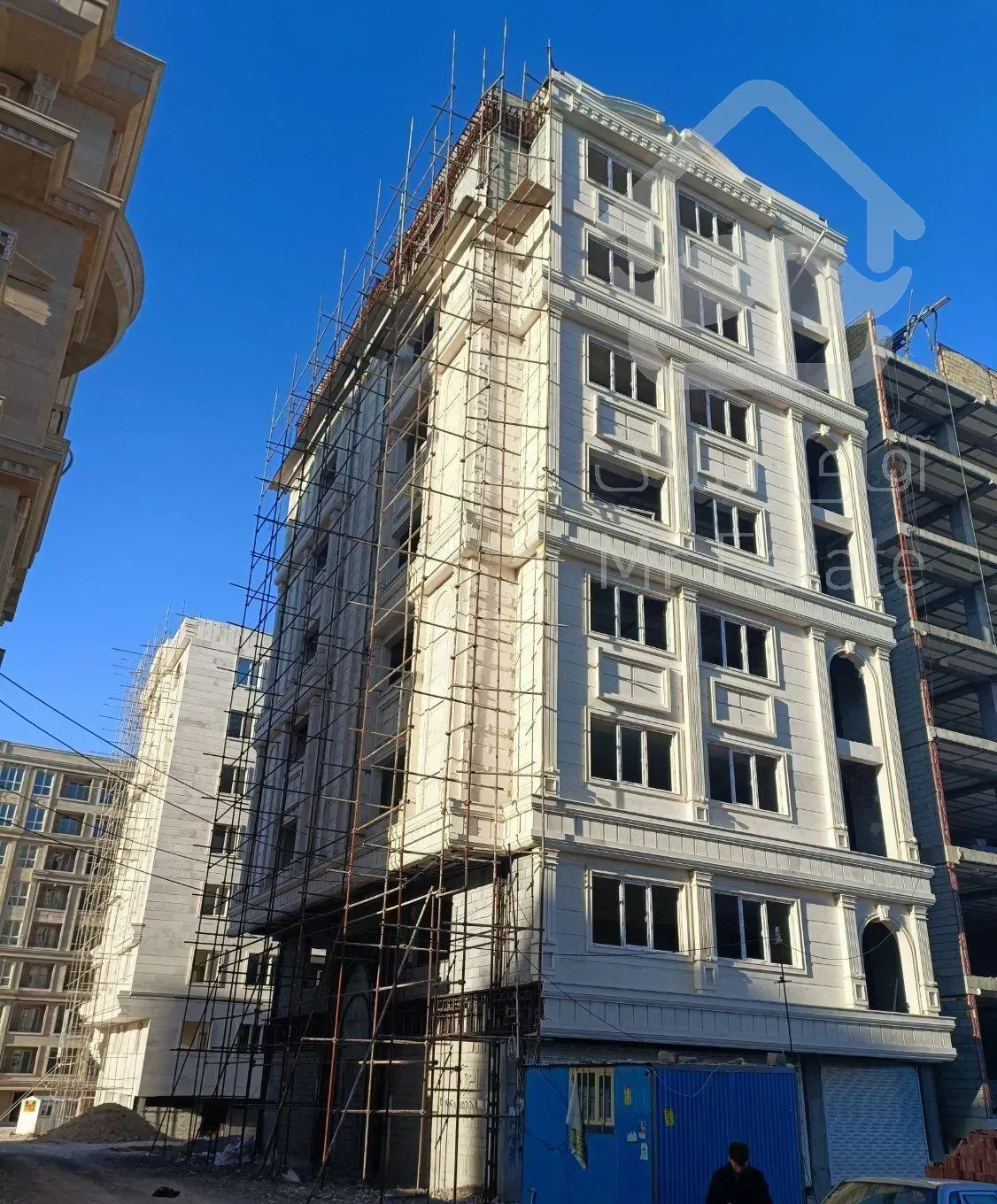 فروش آپارتمان ۲۳۰ متری ۴ خوابه