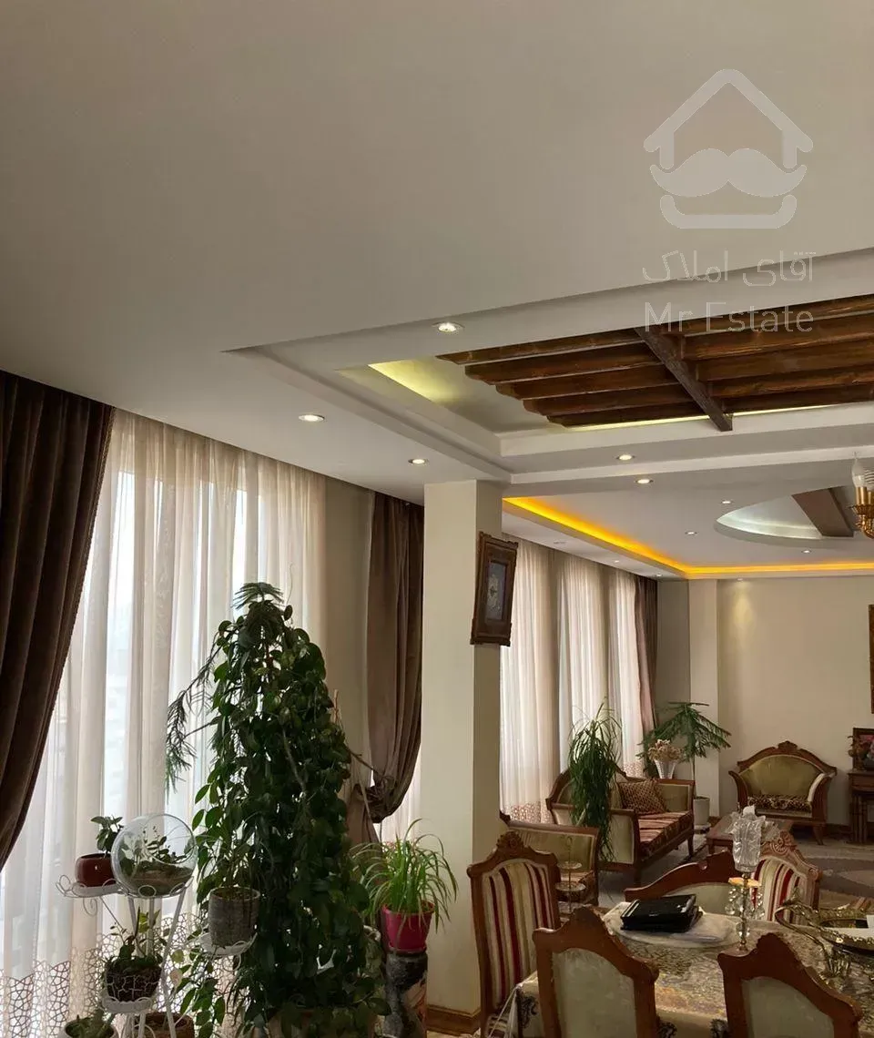 معاوضه و فروش*101متـر * تک واحدی *گذر دنج