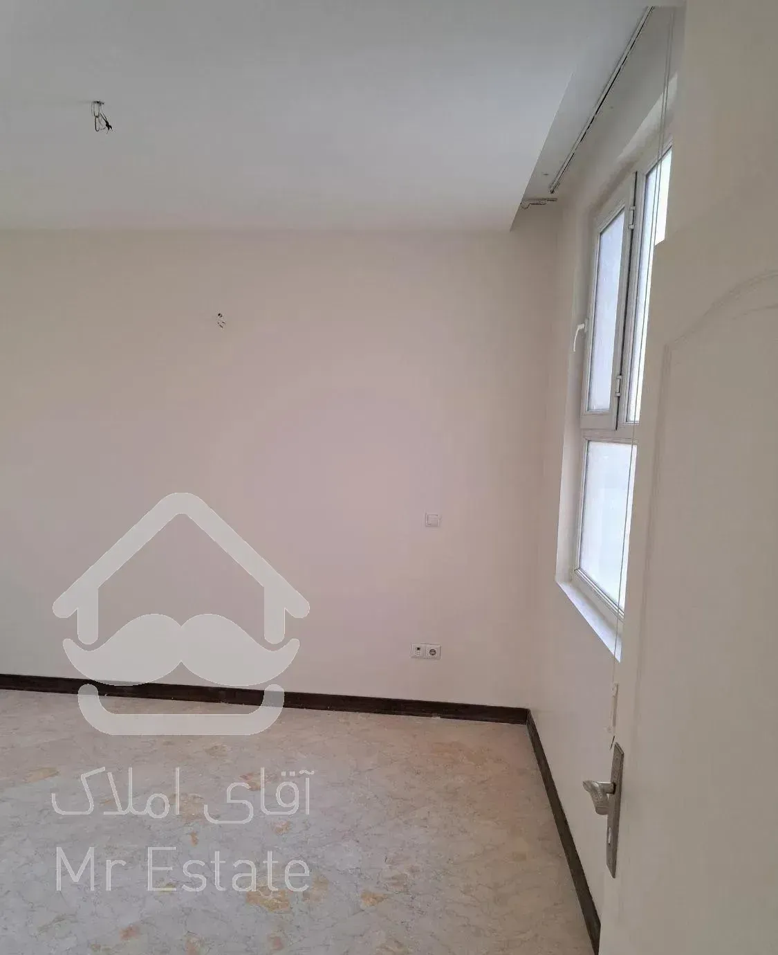 آپارتمان ۱۰۰متری  فرعی امیرنیا