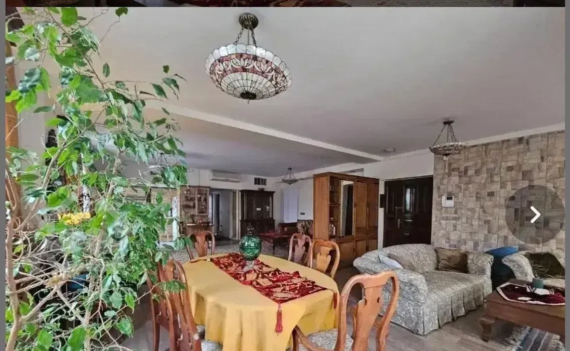 ۱۵۵ متر ، غرق نور