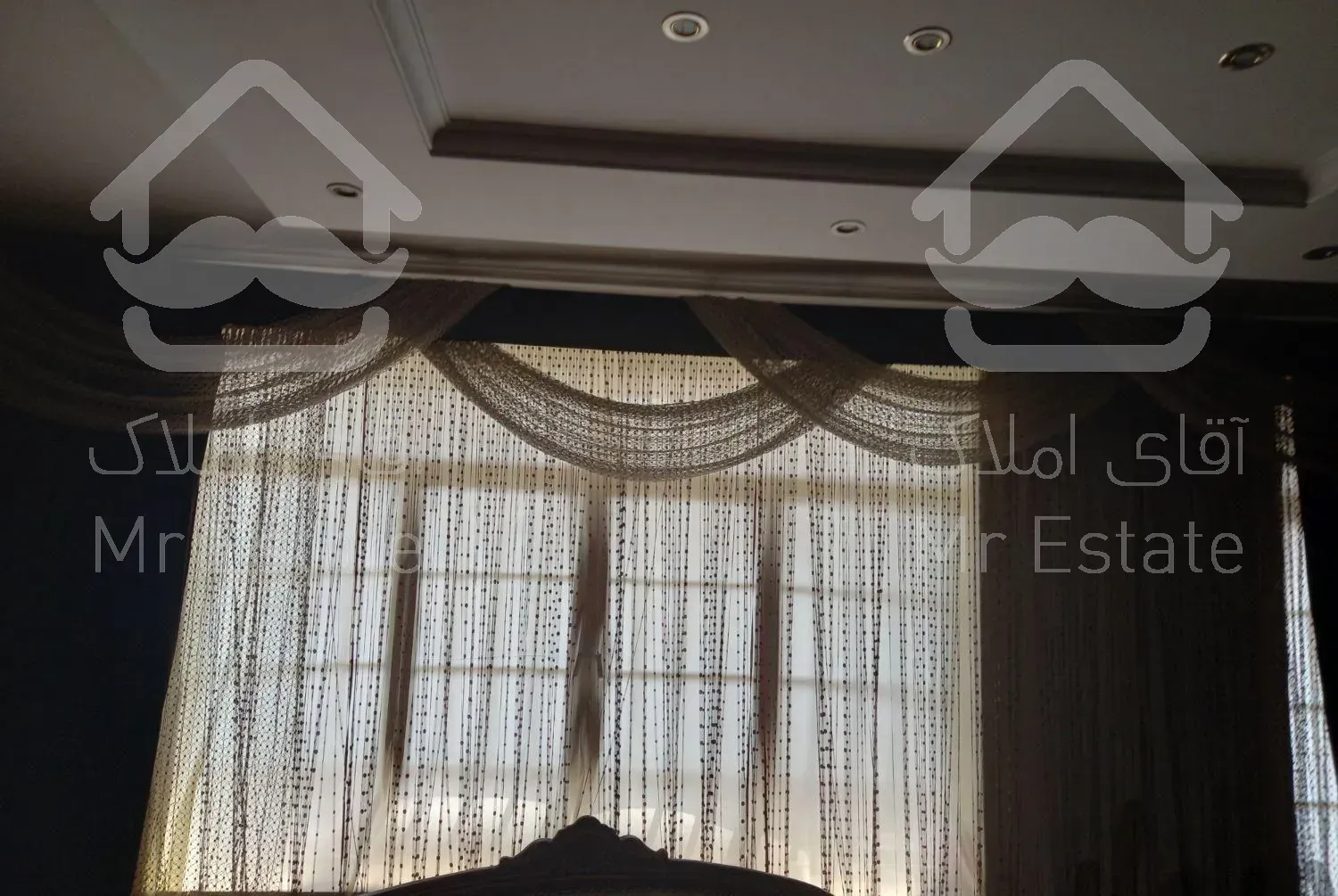 نصاب پرده. نصب پرده .باز و نصب جهت خشکشویی