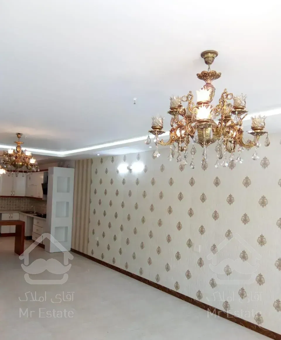 آپارتمان ۱۱۰ متری۲خواب سندآماده حاشیه بلوار