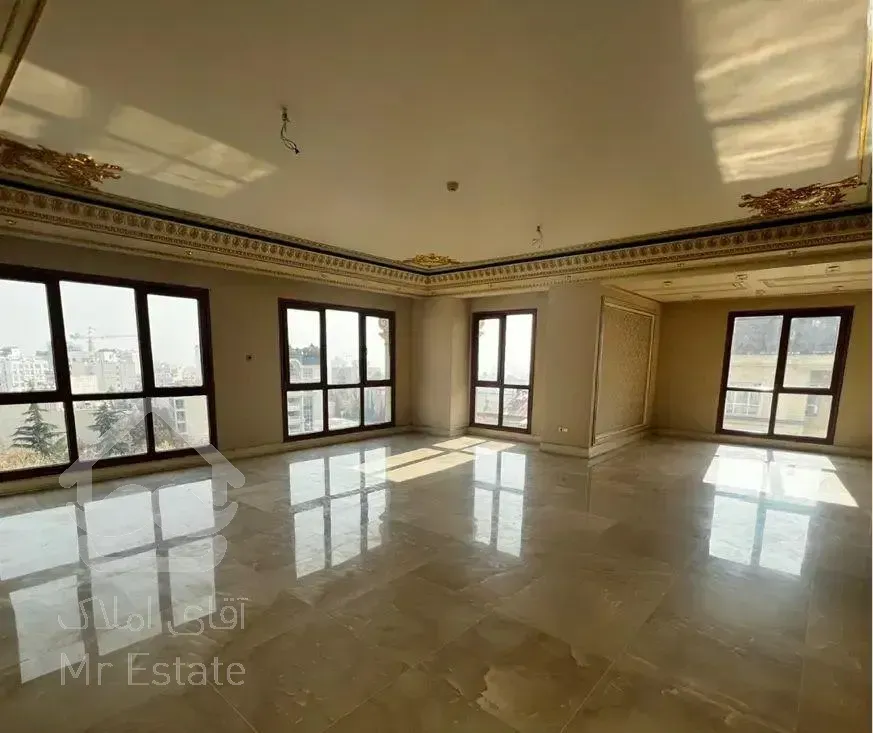 باغ فردوس - ۲۲۰متر (طبقه ۷)