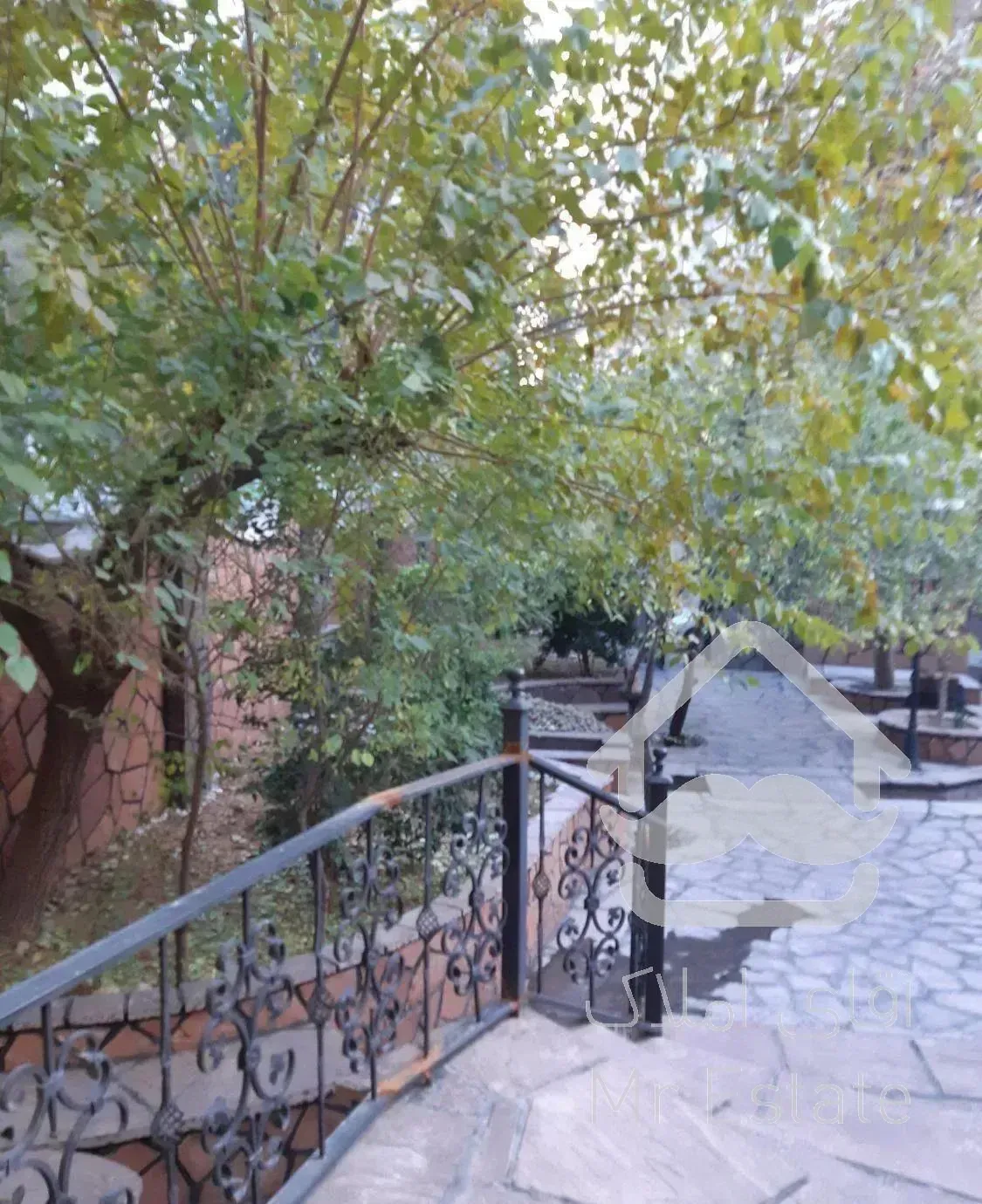 آپارتمان ۱۳۰متر ۲خواب