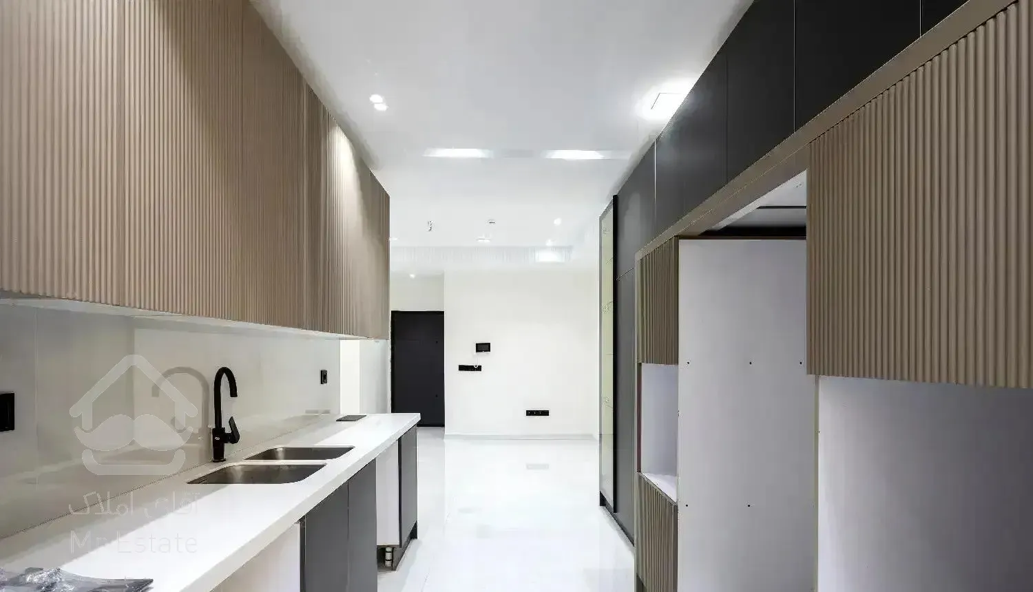 ۶۲ متر / نوساز / بدون پرتی/متریال برند/لوکیشن‌عالی