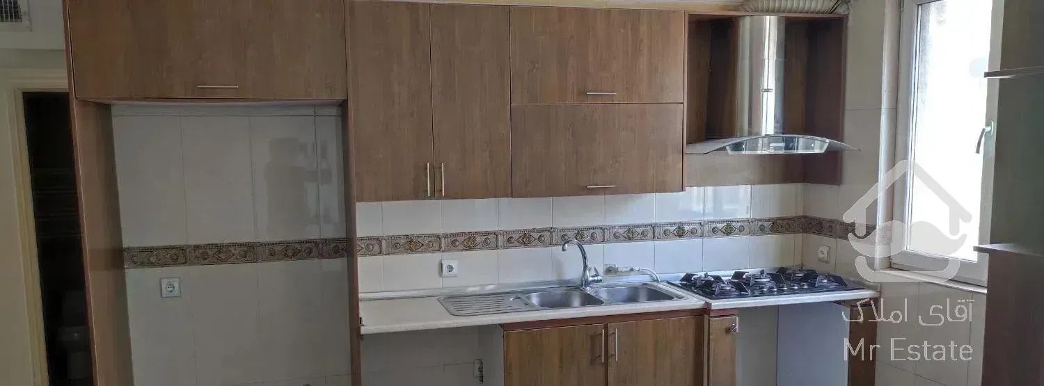 آپارتمان ۱۰۰ متری شمس آباد