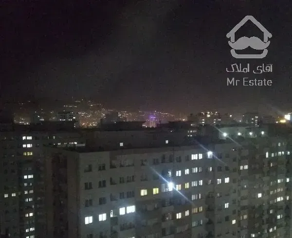 طبقه آخر-۹۰متری دو خواب-ویو دریاچه