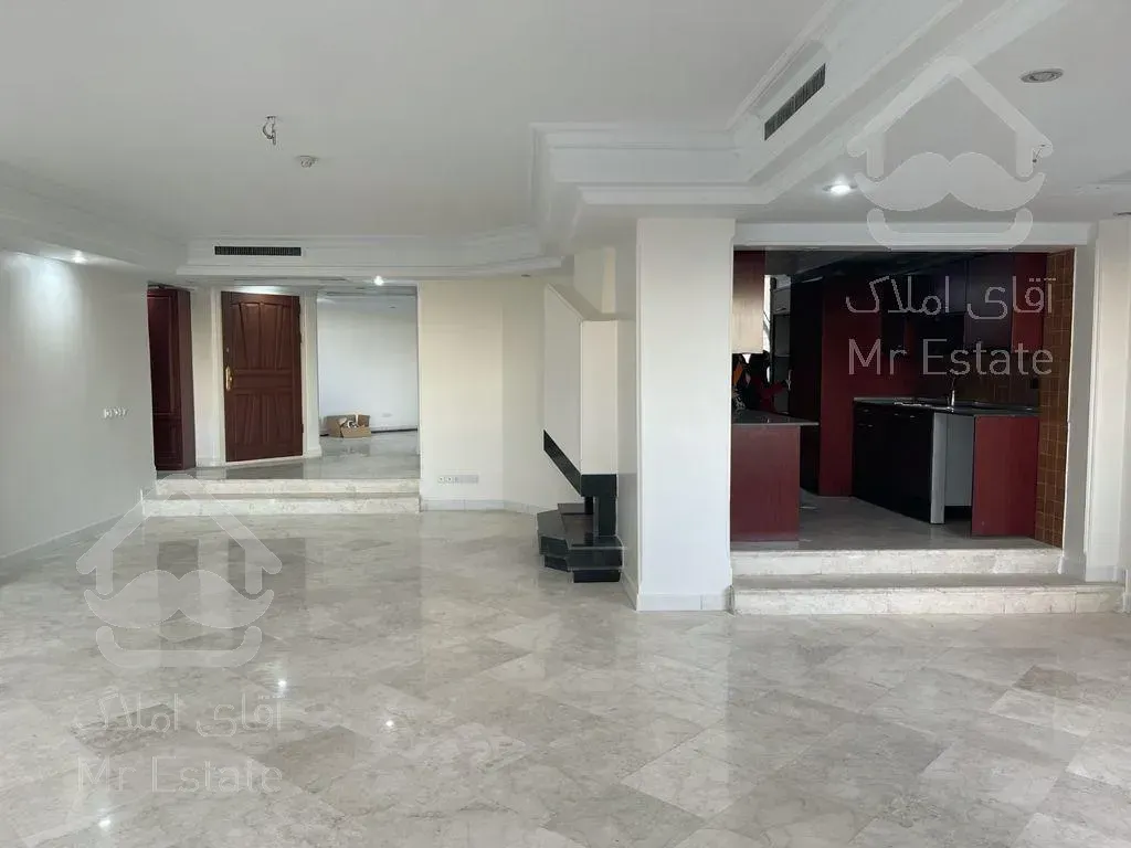 اجاره و رهن آپارتمان الهیه 200  متر اکازيون