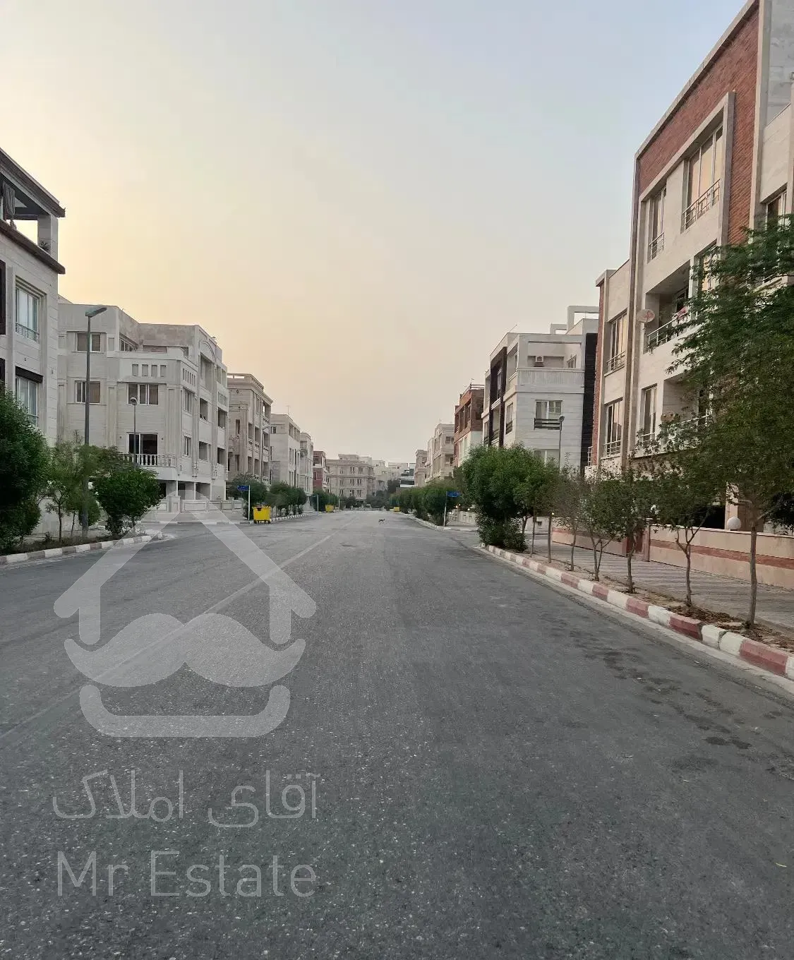 فروش واحد ۶۰ متری نوبنیاد ۲ روبنما بسیار تمیز