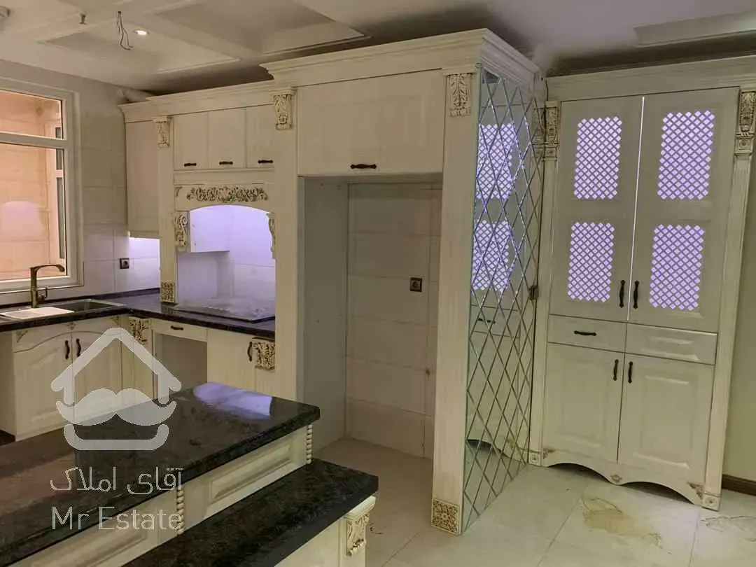 اپارتمان ۹۸متری نوساز اباذر