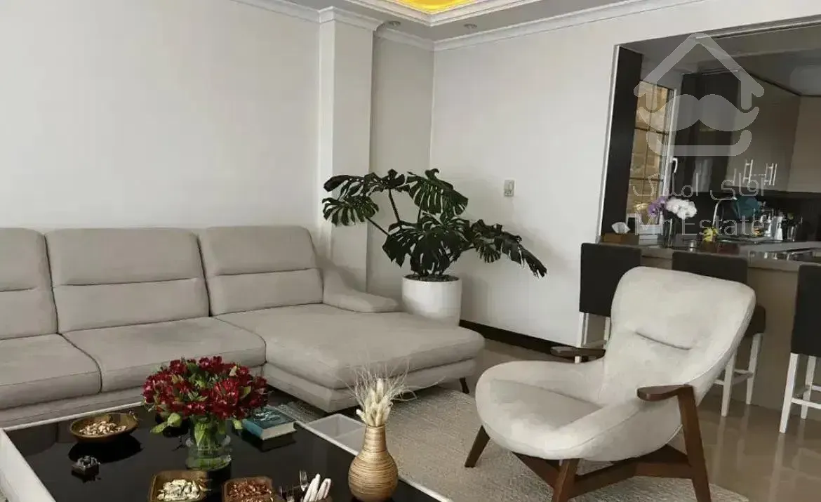 کیکاووس/۱۴۹متر ۳خواب ۱مستر/۲پارکینگ/نور جنوب/لابی