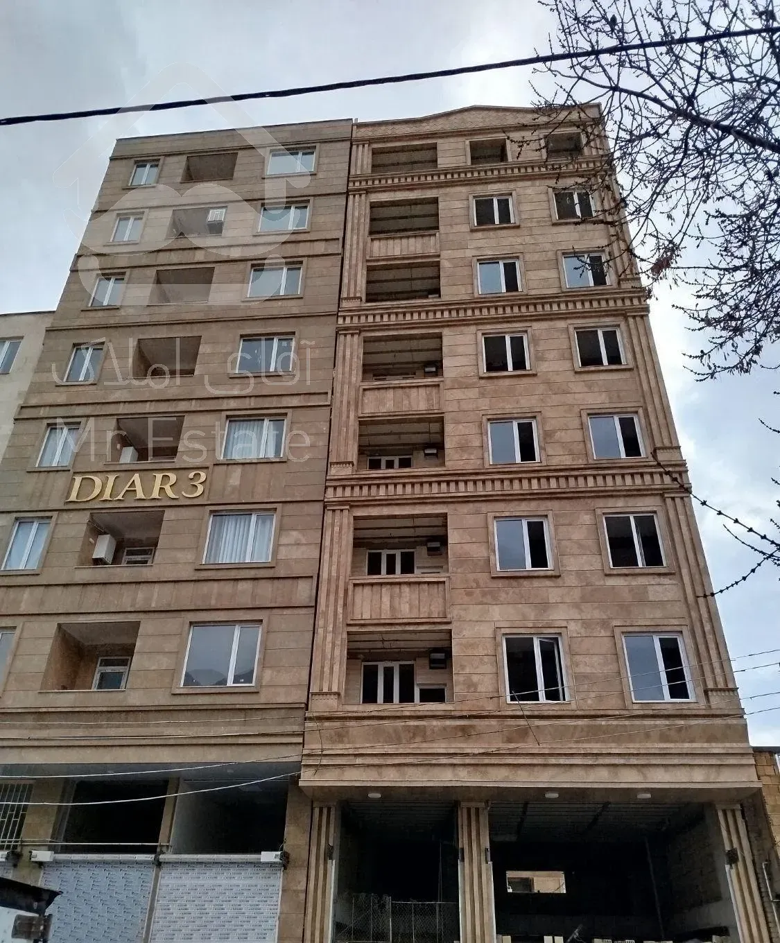 فروش آپارتمان ۹۳ متری ۲ خوابه شهرک پرواز ، شهرداری