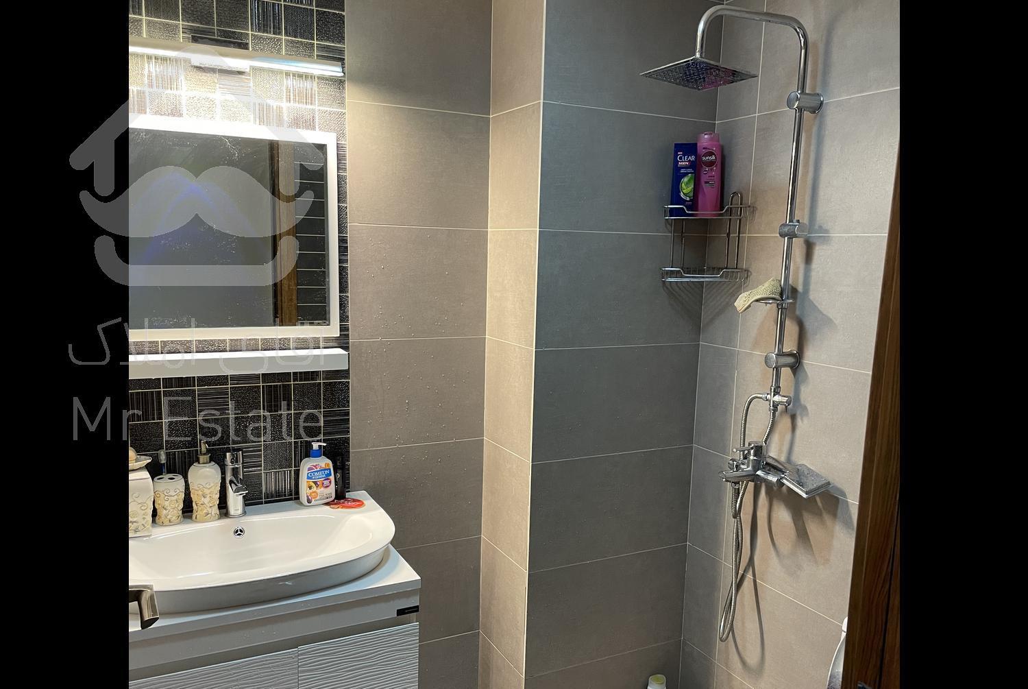 واحد ۹۶ متر واقع در کوچه فرد فلامک شمالی