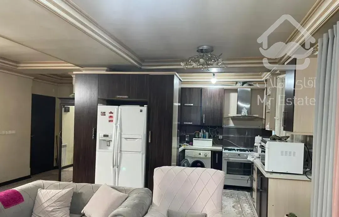 79 متر 2 خواب / بازسازی شده / کوی بیمه