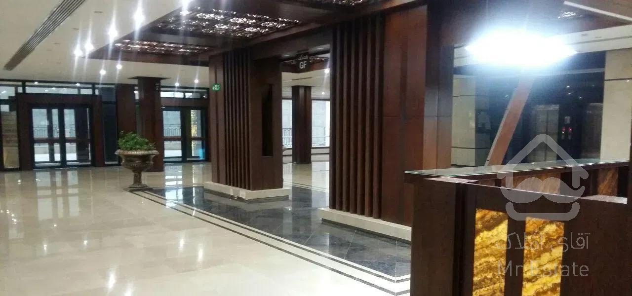 فروش واحد استخر دار در برج چیتگر