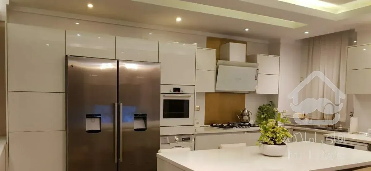 زمرد ۱۷۰متر ۳خواب تکواحدی خوش نقشه