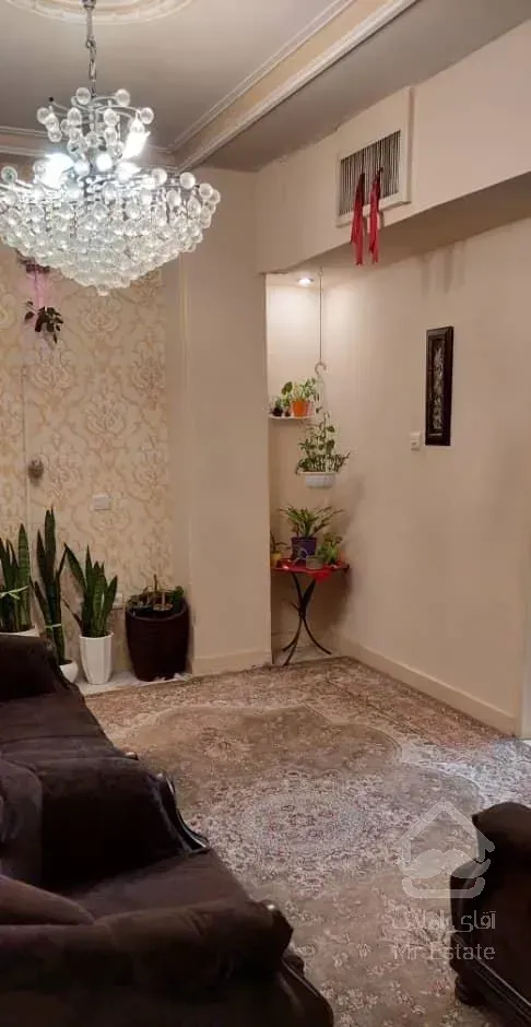 آپارتمان ۶۱ متری با پارکینگ