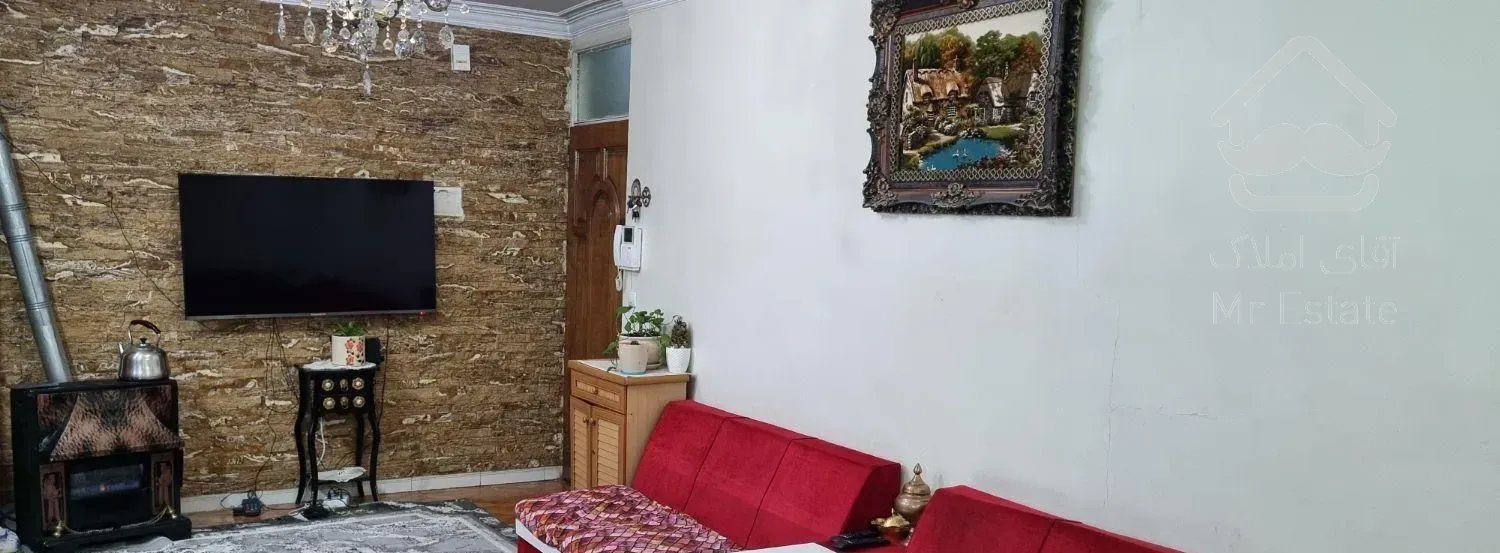 واحد 60متری طبقه اول دوخوابه