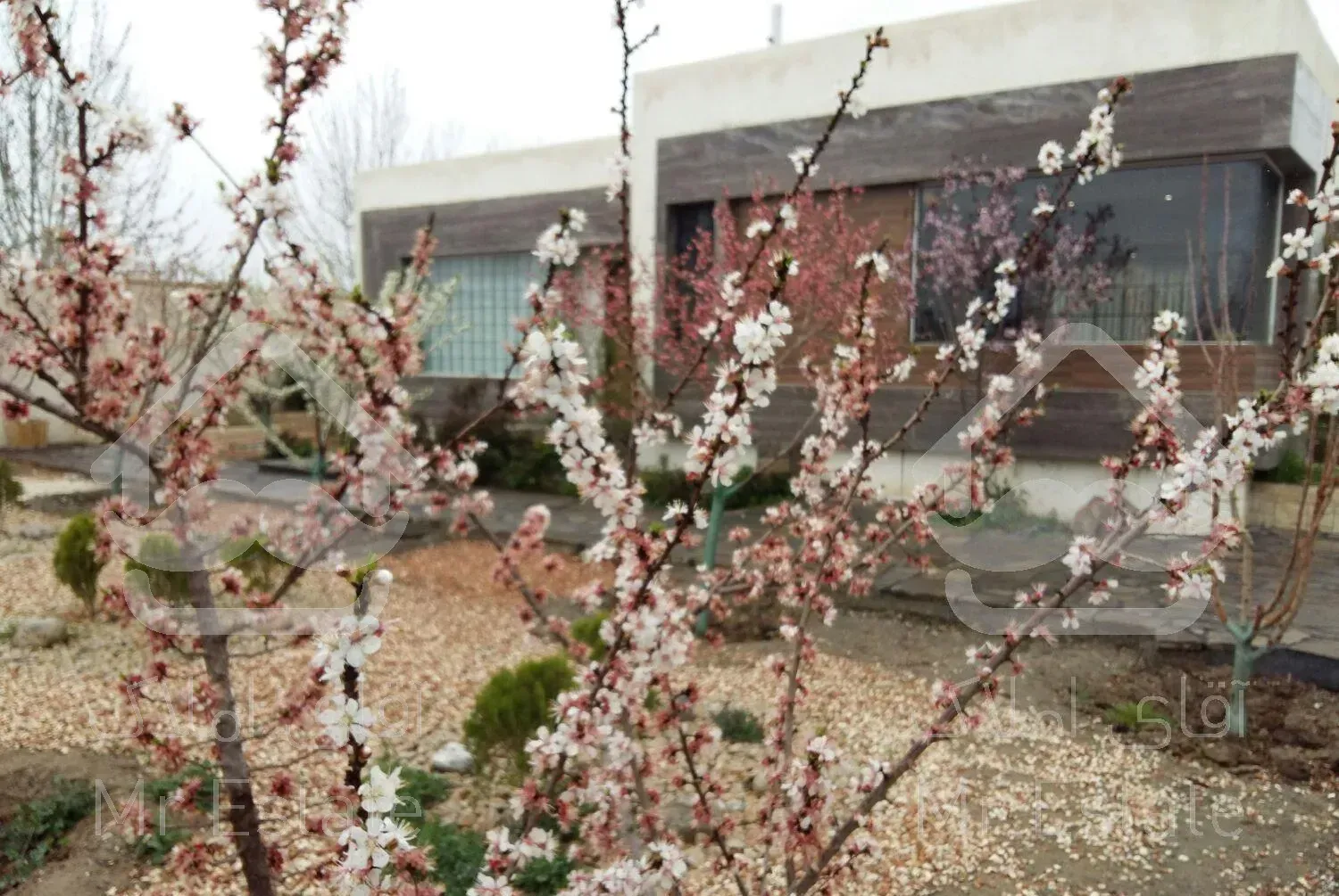 ویلا صفر استخر ابگرم (داخل مجتمع)