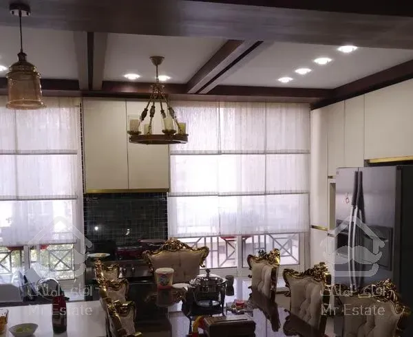 سعادت آباد بالا تر از کاج ۱۳۵ متر فول مشاعات