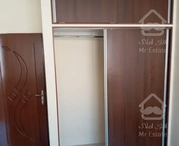 ۹۸ متر شریعتی پلیس کلیم کاشانی (ادیب)