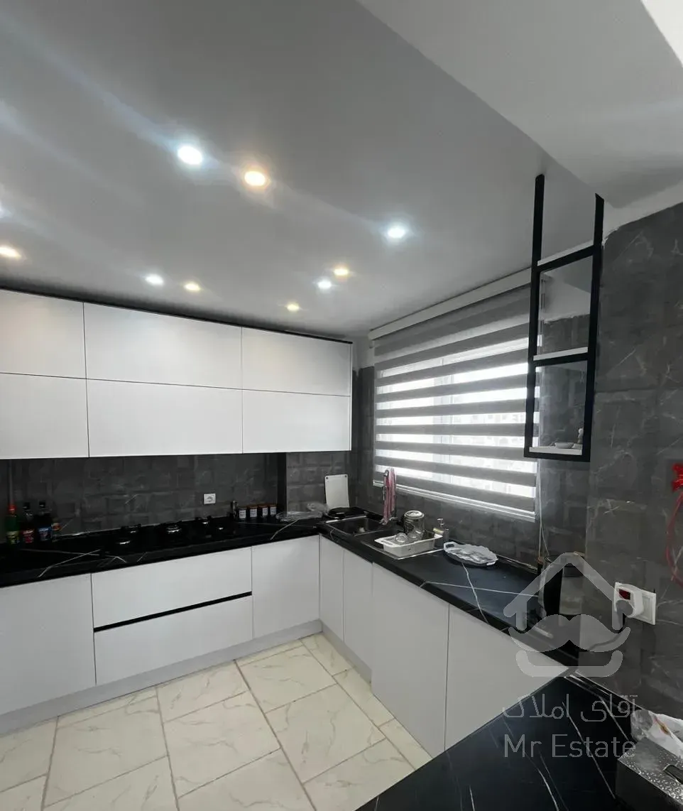 فروش آپارتمان ۹۰ متری ۲ خوابه فاز۵ جدید جنب فاز ۱۱