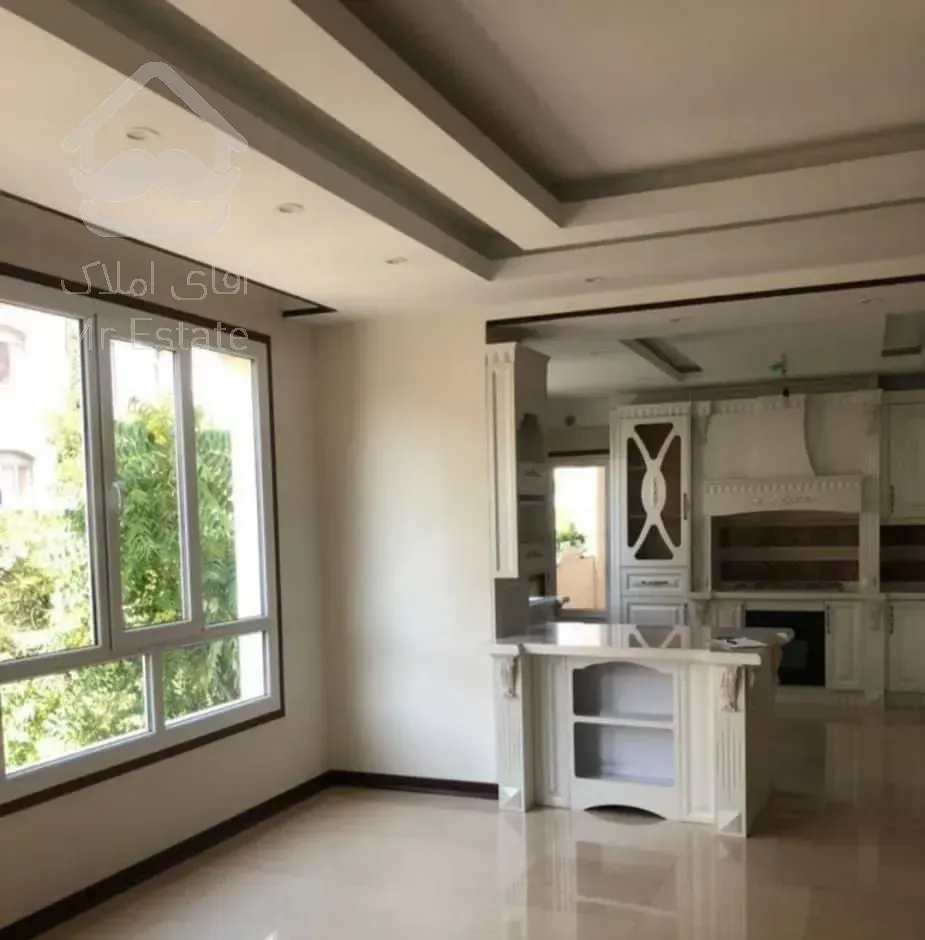 ۱۲۰متر۳خواب/تکواحد/مطهری لارستان/۳نبش