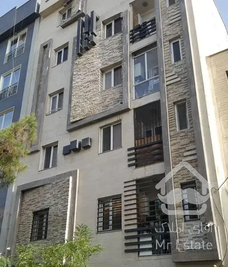 اپارتمان ۹۵ متر دو خواب فرعی فلکه اول