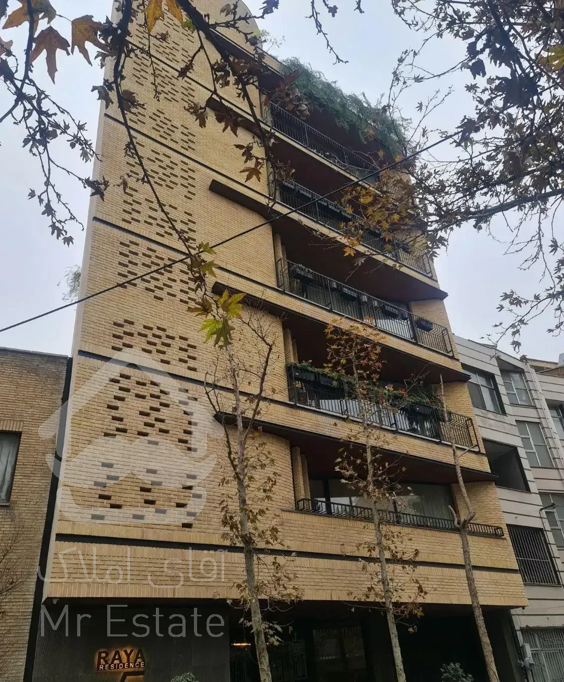 آپارتمان ۱۱۰ متر نوساز لوکس
