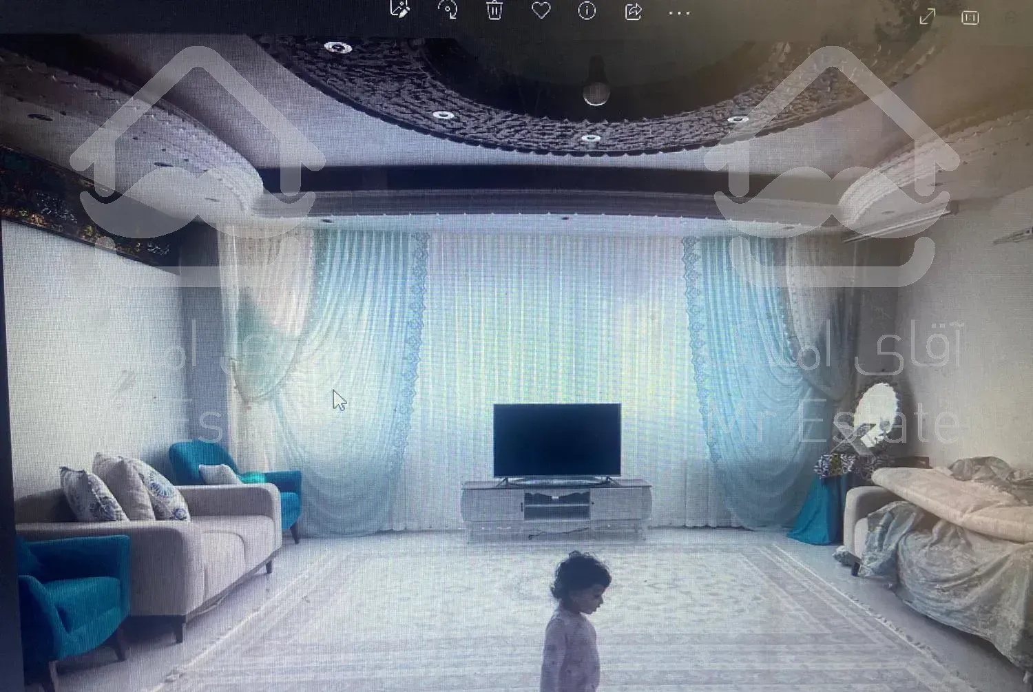 تک واحدی ۱۳۲ متر هنرستان