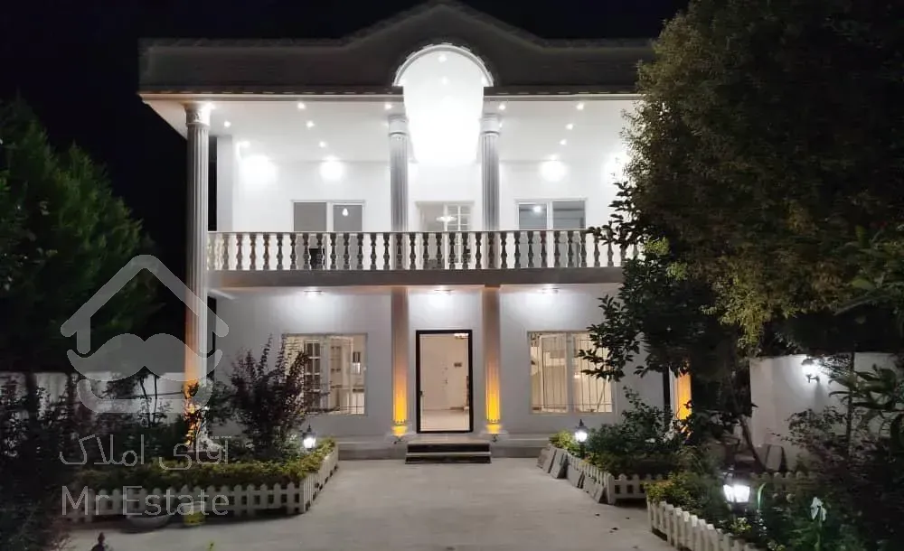 فروش خانه ویلایی ۲۰۰ متری ۳ خوابه