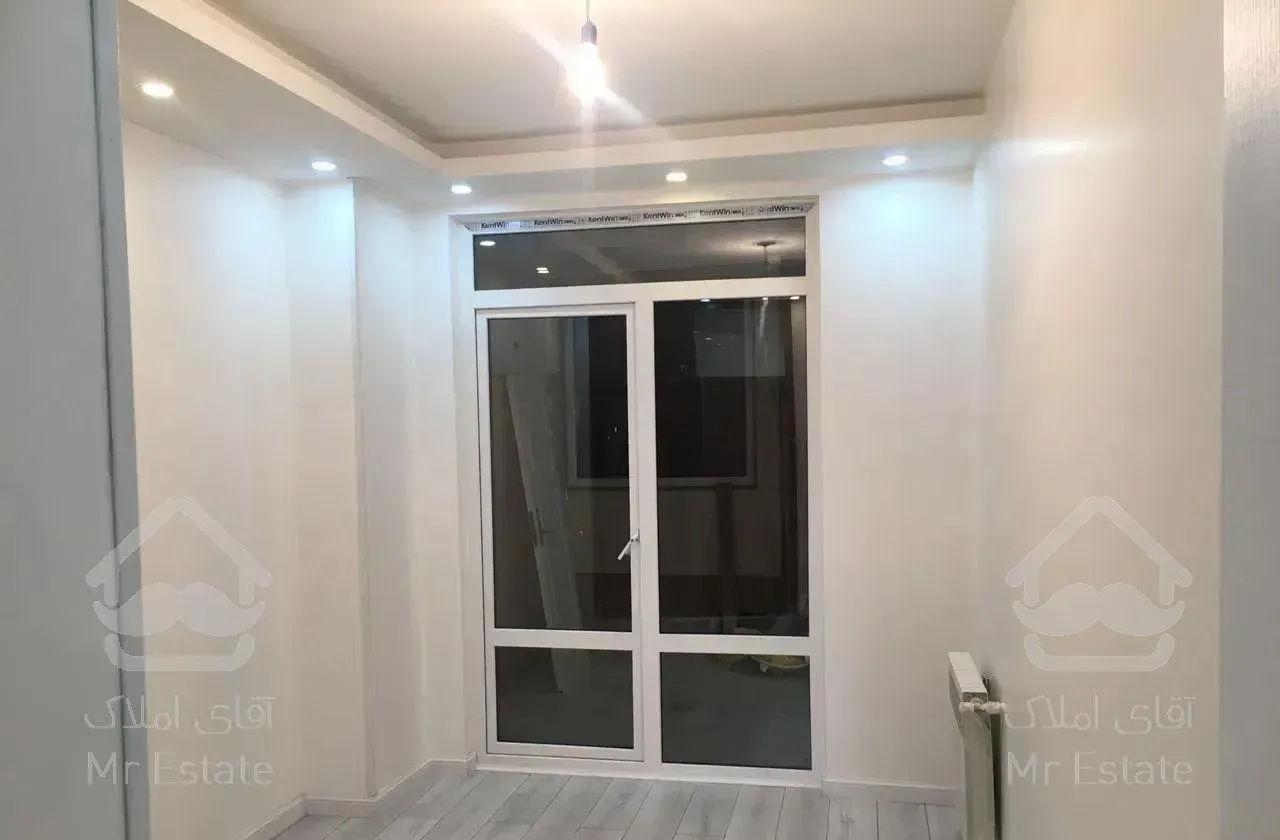 ۸۵ متر / ۲ خواب / فول امکانات / آلاله شرقی