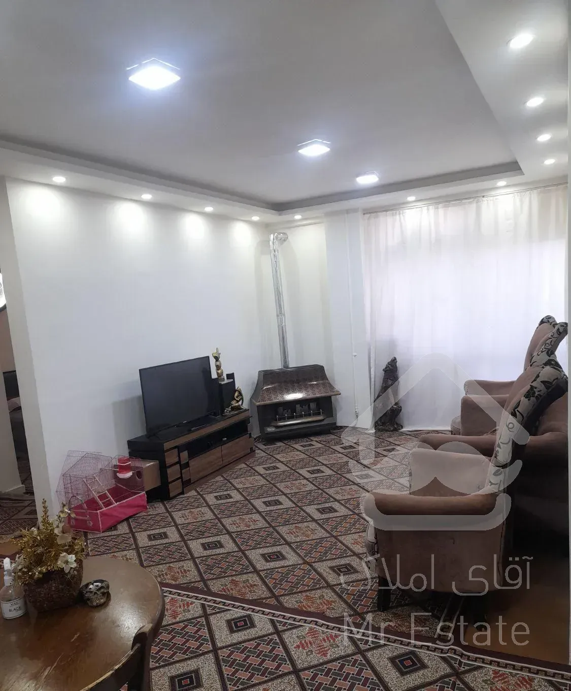 فروش آپارتمان  یک خوابه طبقه همکف راه جدا