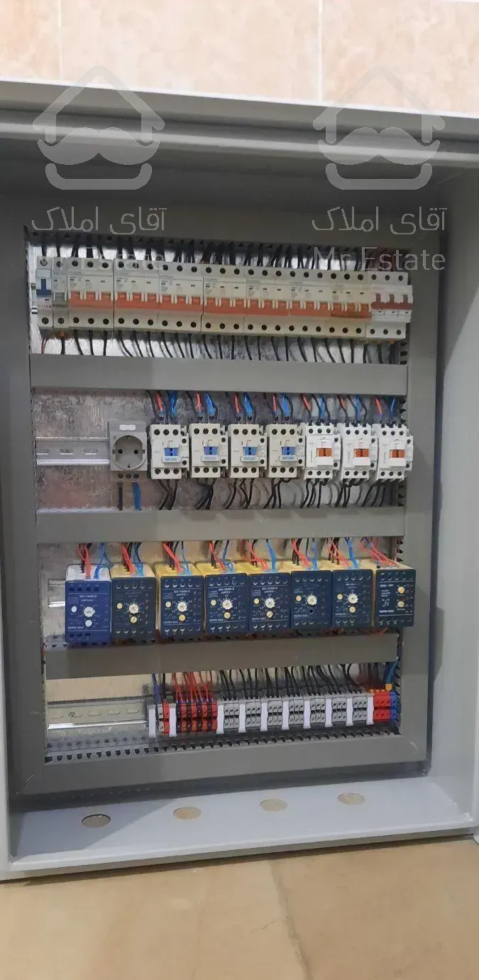 برقکار برق کار صنعتی سه فاز تابلو برق