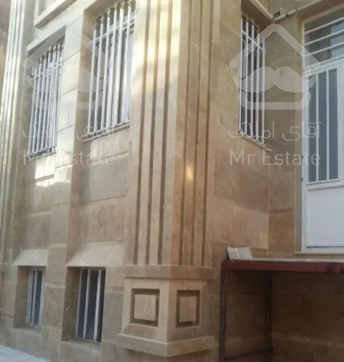 طراحی و اجراء انواع سنگ آنتیک و نما