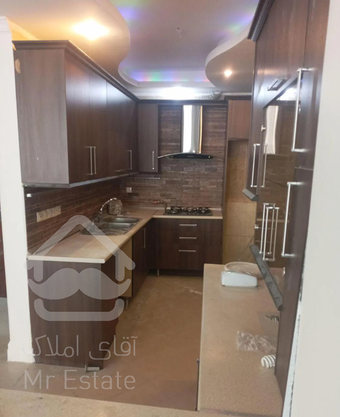 شیان ۱۵۷متر ۳خواب شیان