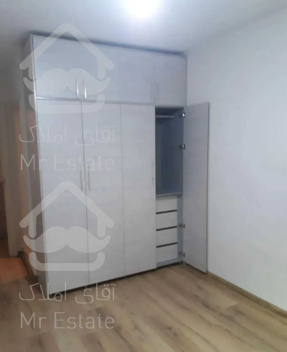 جهاد، ۷۶ متر، ۱ خوابه