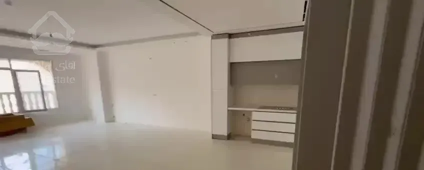 آپارتمان۱۳۴متر فول کلید نخورده گلستان