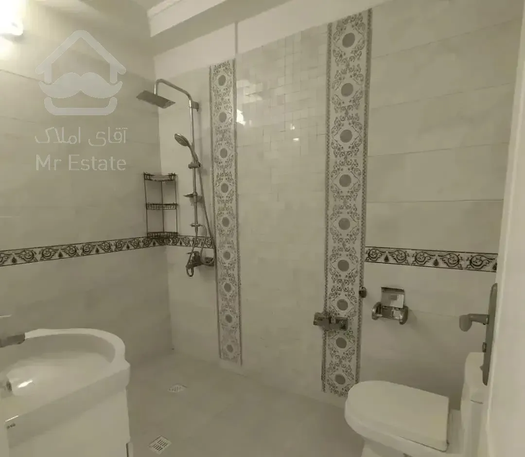 ۱۴۰متر شیان، ۳خوابه، فول، رو به آفتاب