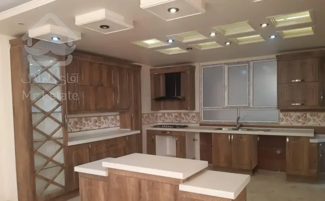 ۱۰۲متر دوخوابه ونک شیراز شمالی .