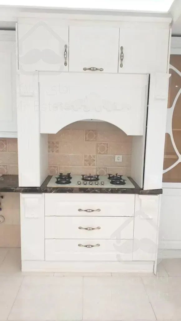 فروش آپارتمان ۱۴۶ متری ۲ خواب فول آپشن واقع در  آذربایجان طوس