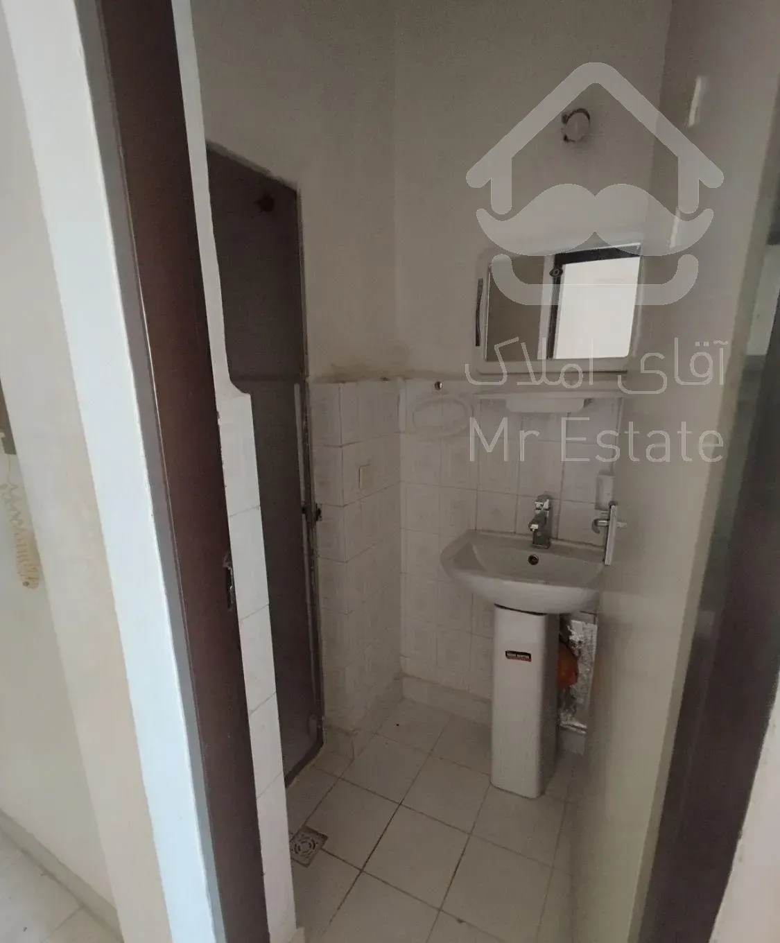 اجاره آپارتمان ۶۸ متری ۱ خوابه طبقه ۳ شفق