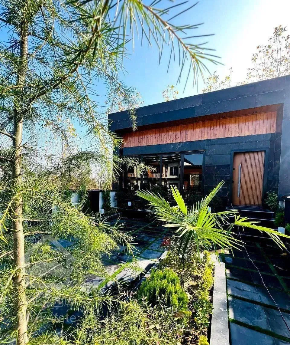 ویلا همکف دوخواب 205 متری شهرکی سند تک‌برگ