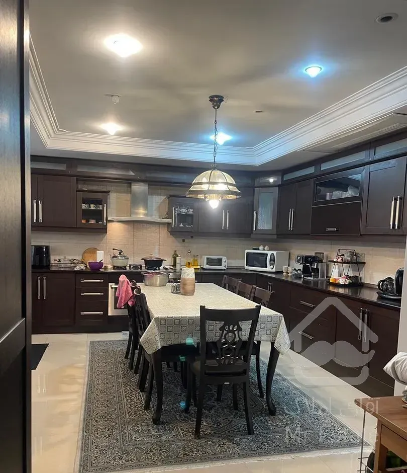 اجاره آپارتمان ۳۱۰ متر ۴خ خوش نقشه 'تجریش'