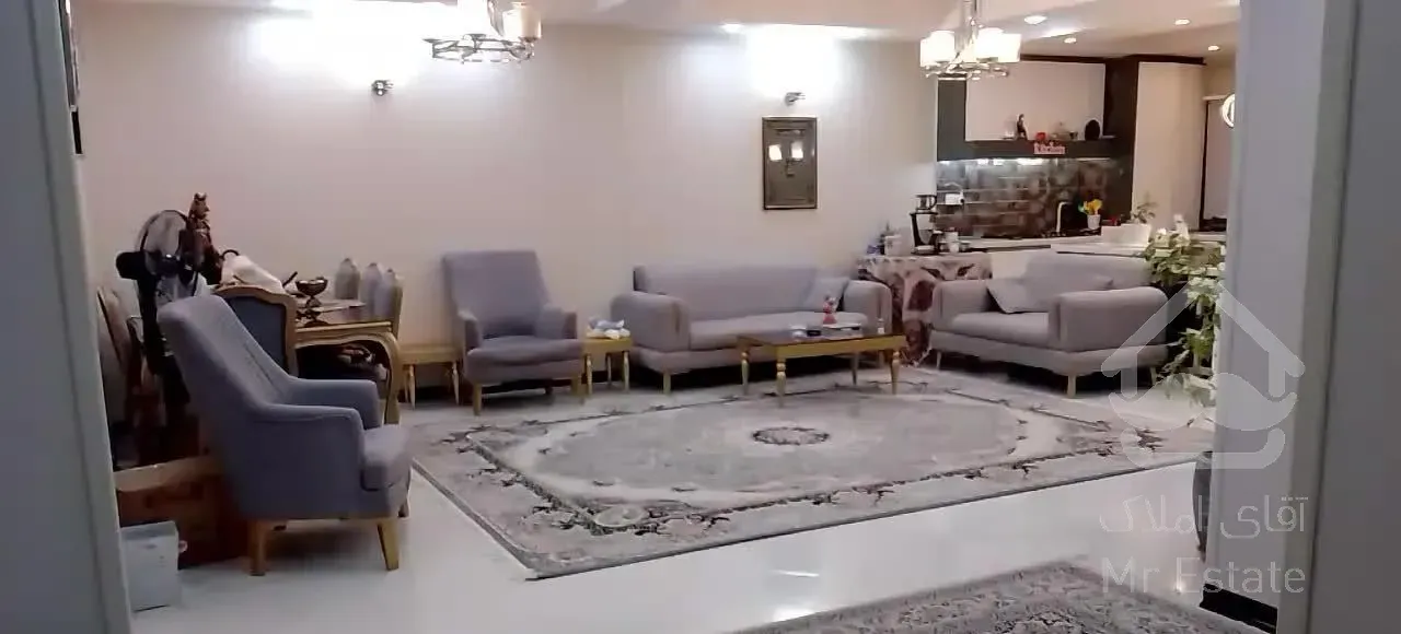 فروش آپارتمان ۱۰۷ متری ۲ خوابه در استخر