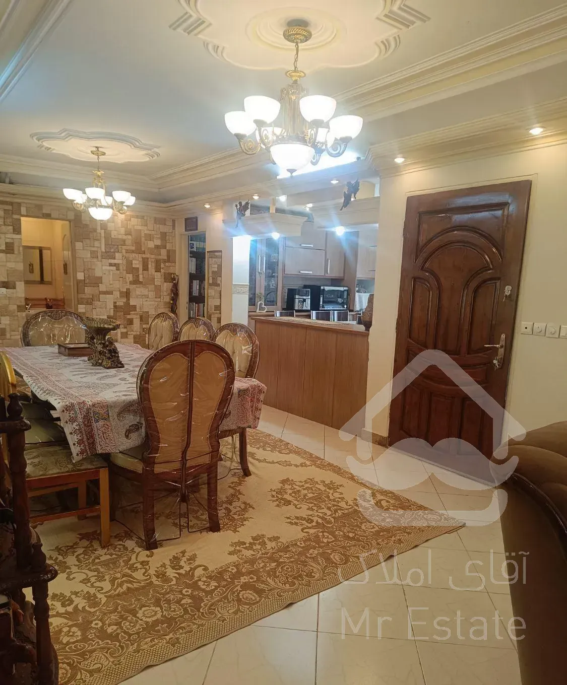 شکوفه/گیلکی/کیامنش ۱۳۵متر ۳ خواب تکواحد باپارکینگ