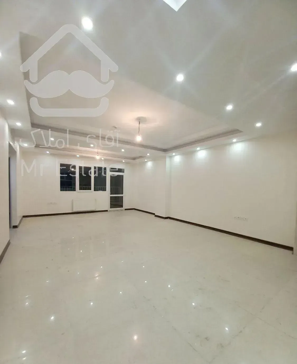 آپارتمان ۱۰۰متر سالن پرده خور نوساز بلوار اسدی