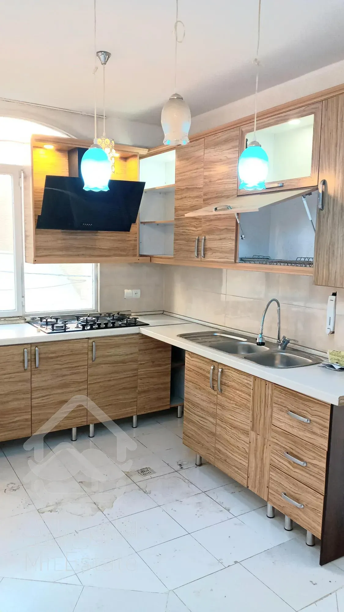 فروش آپارتمان ۶۲متری دوخوابه فردوس غرب