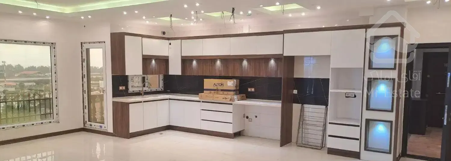 پنت هوس ۲۸۲ متری بلوار کریمی